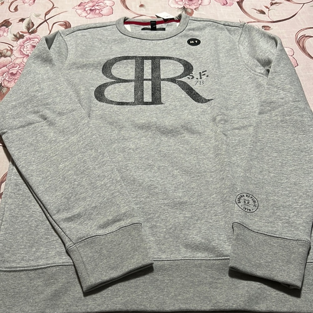 Banana Republic Sweater Size M